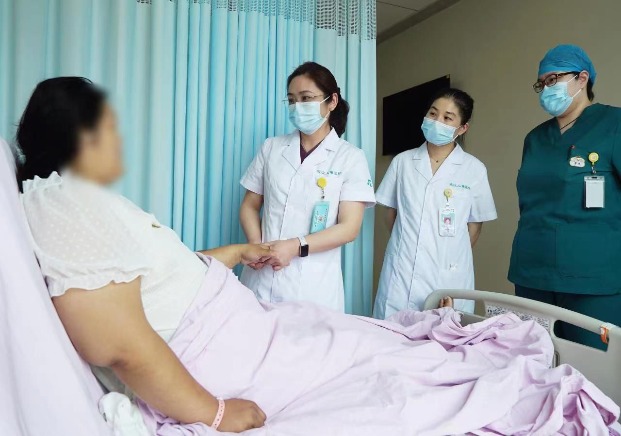 180斤孕妇脂肪太厚剖腹产,脂肪超厚孕妇