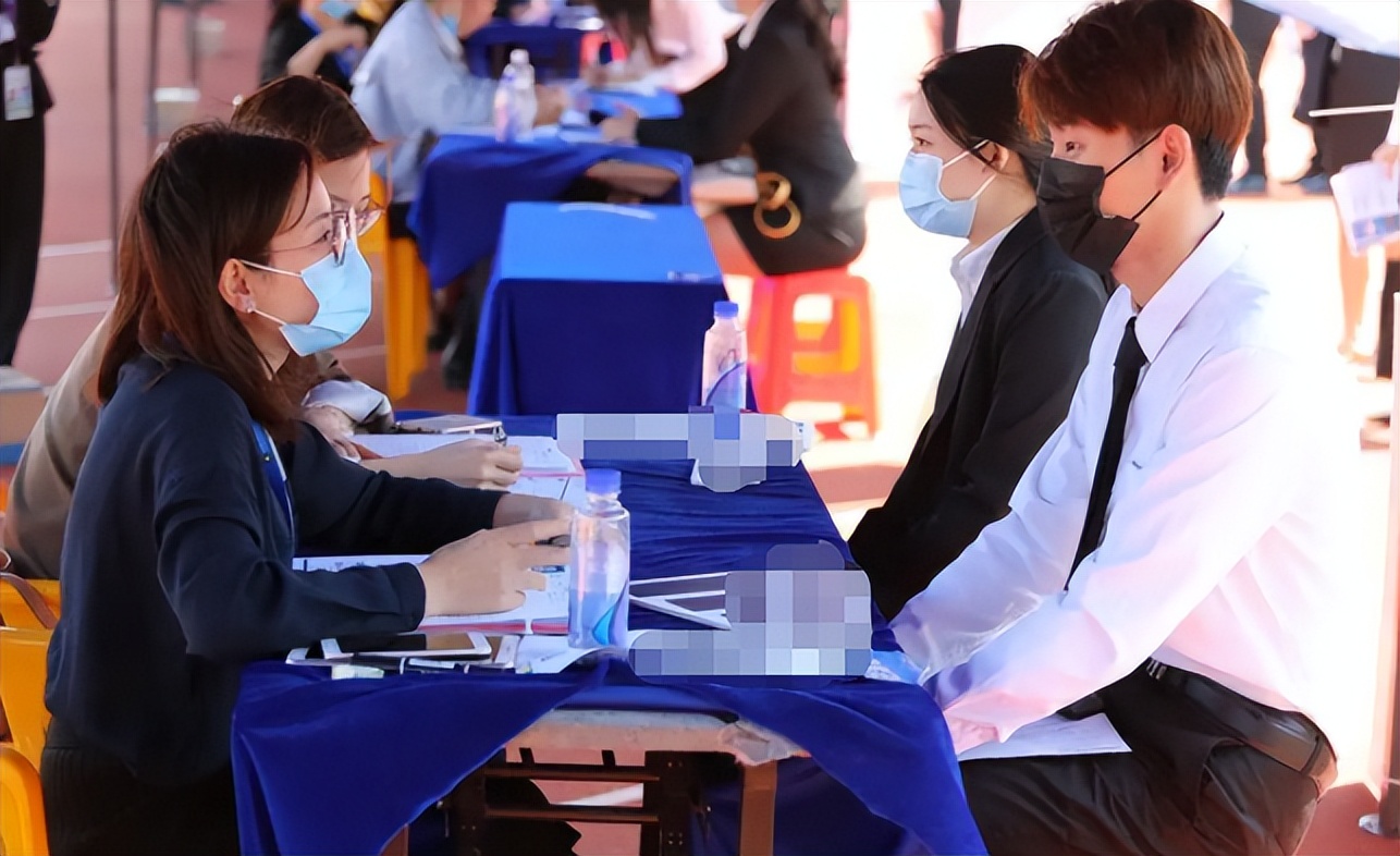 西安铁路局招聘晚上报名流程,西安铁路局招聘面试问题