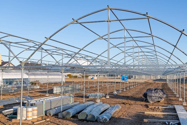 高端温室大棚造价是多少,生态温室每平多少钱