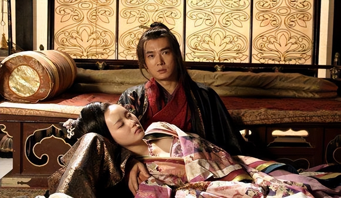 武后惊愕：是可忍孰不可忍，与外婆*伦乱**，*暴强**太子之妻，乱刀分尸