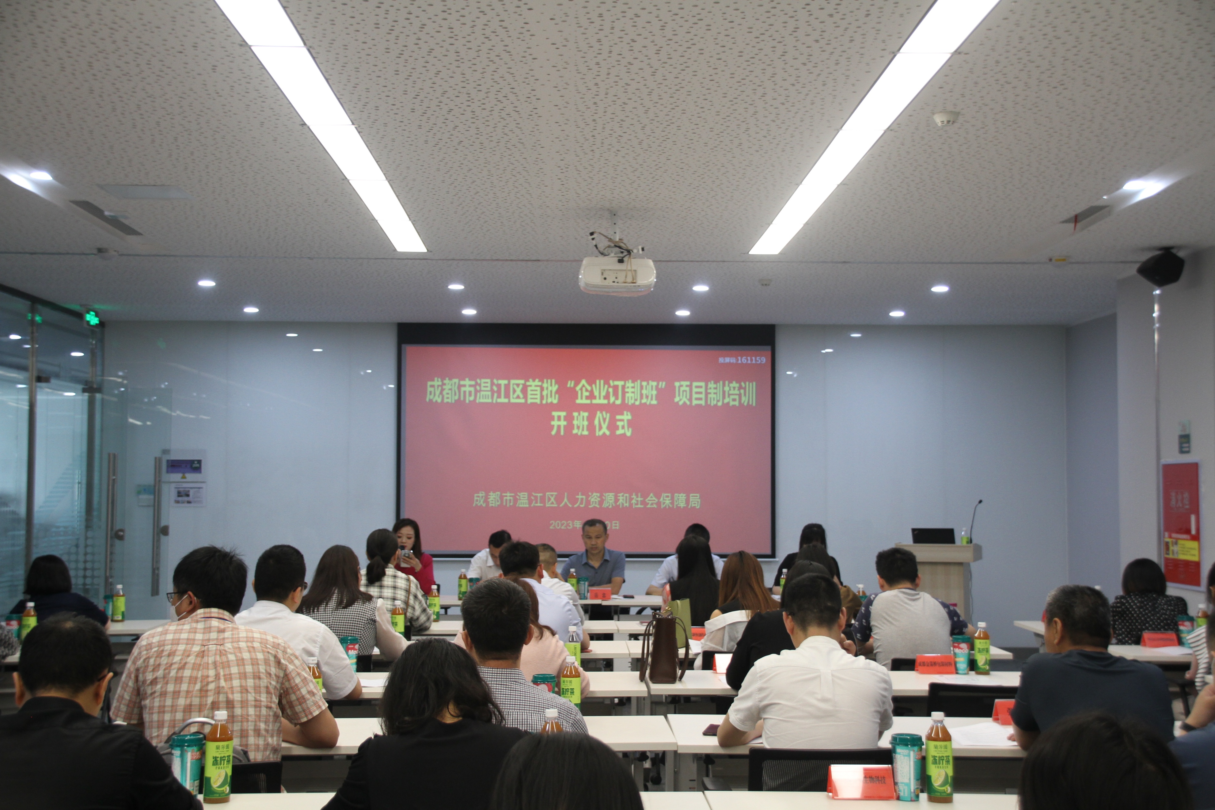 校企合作双向赋能,校企合作赋能职业教育高质量发展