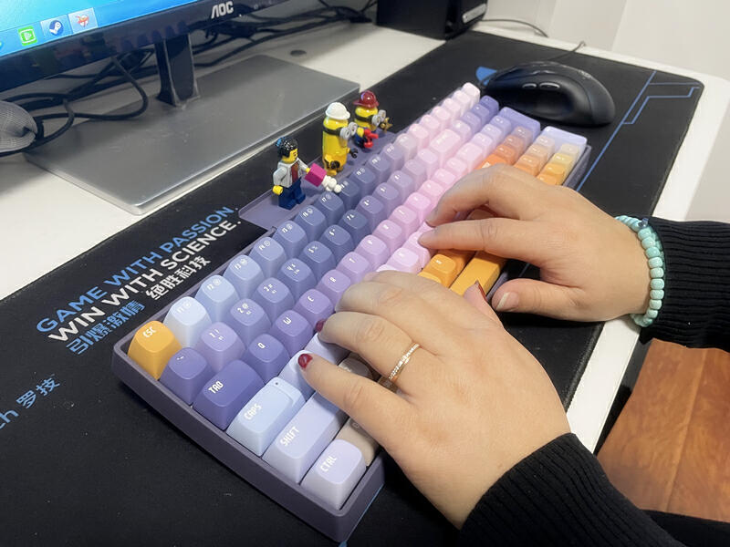洛斐小翘机械键盘测评,洛斐小翘键盘评测