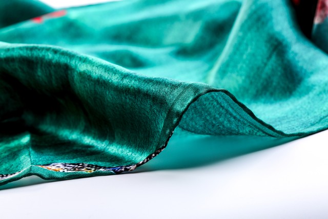 如何挑选纯棉男士休闲裤,男士休闲裤怎么选购