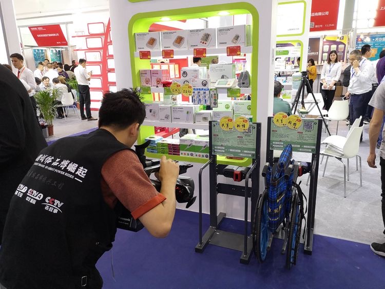 广州轮椅租赁送货上门,苏州吴中哪里可以租轮椅