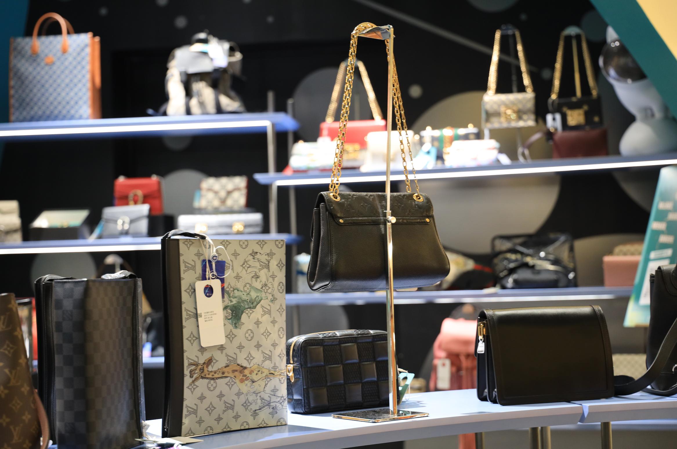 奢侈品包包回收新手入门,奢侈品包二手回收怎么操作