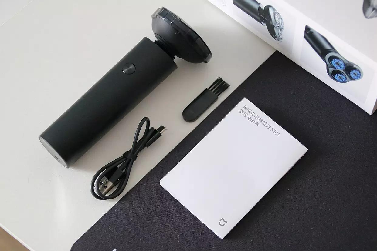 小米电动剃须刀刀头,电动剃须刀刀头寿命一般多久