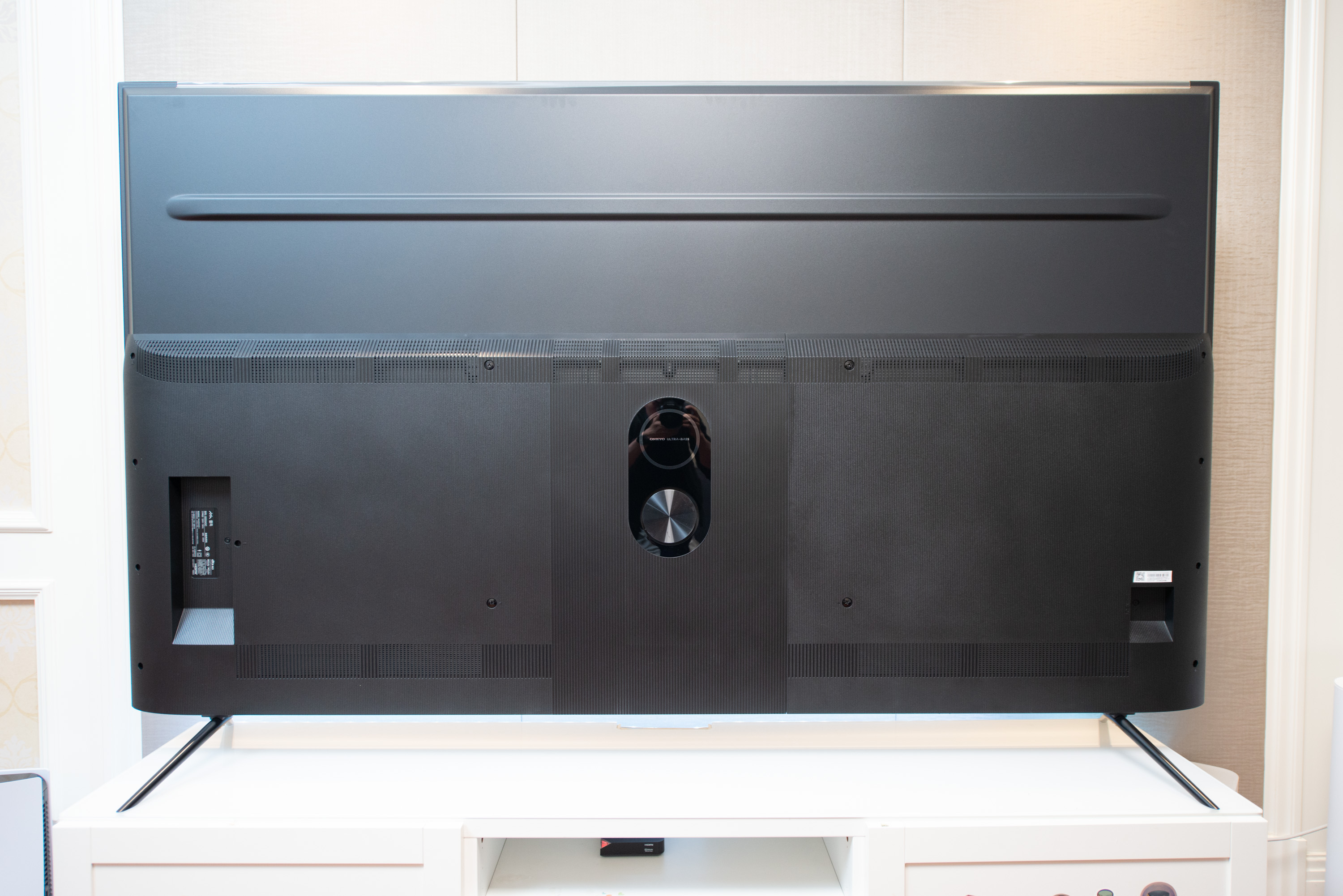 碎屏的电视机,家里电视碎屏了