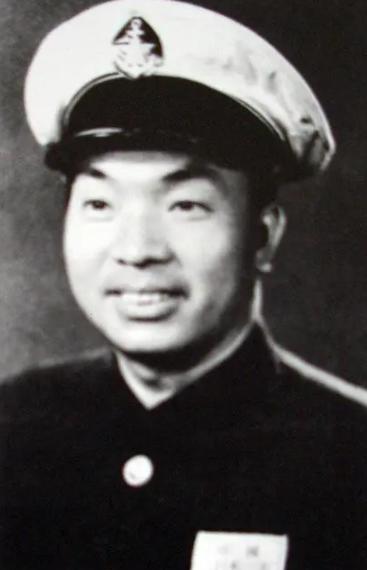 55年方强无法参加授衔,毛主席特意嘱托*荣臻聂**:你亲自去趟苏联吧