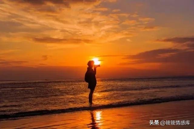 男友收我的红包是不是很小气,男友收回了给我的红包