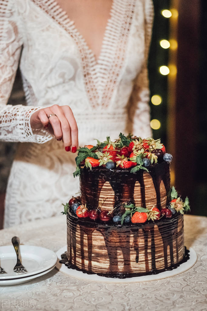 怎么挑选蛋糕柜子尺寸大小,蛋糕怎么挑选才好