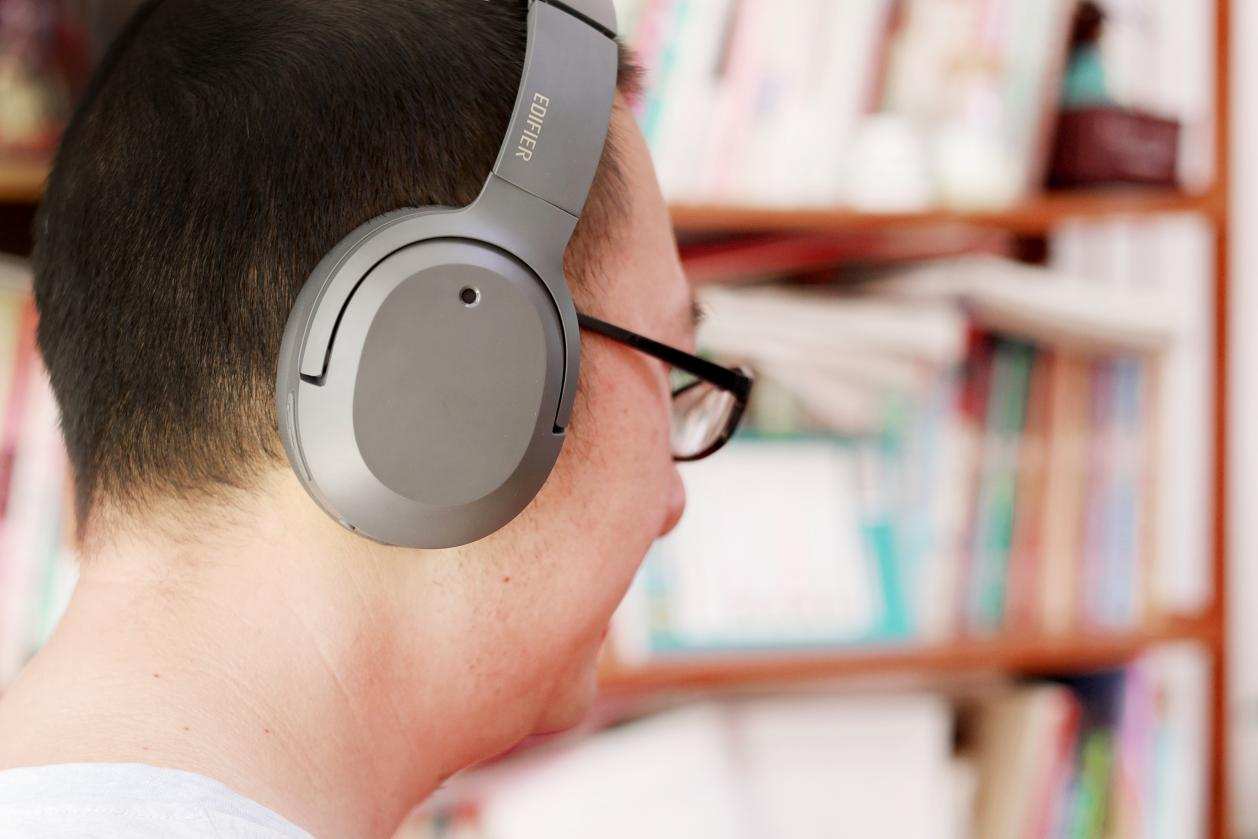 漫步者头戴式耳机w820nb测评,漫步者w820nb金标和beatsstudio3哪个好