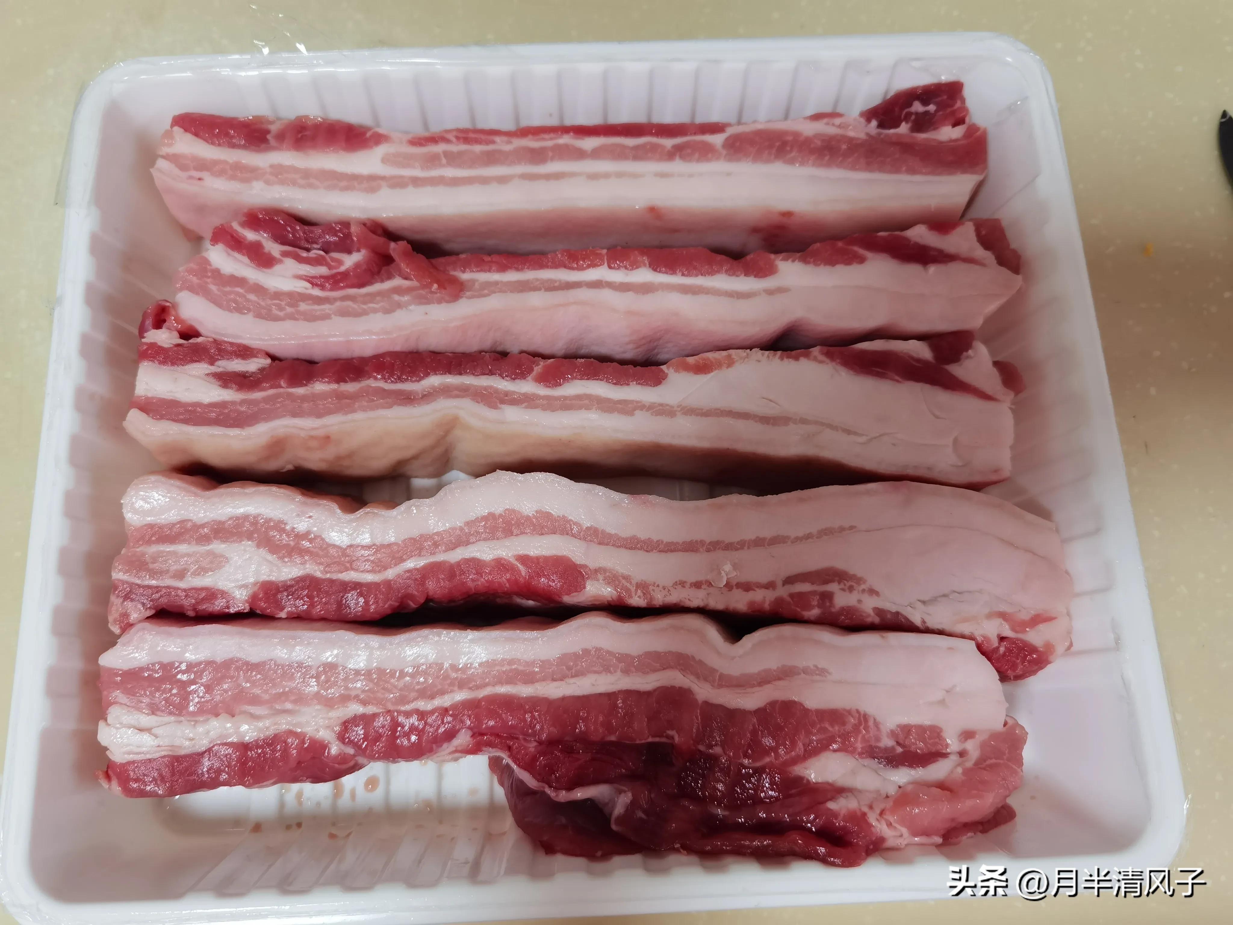 爆汁叉烧包做法视频,第一次做爆汁叉烧包和刀切馒头