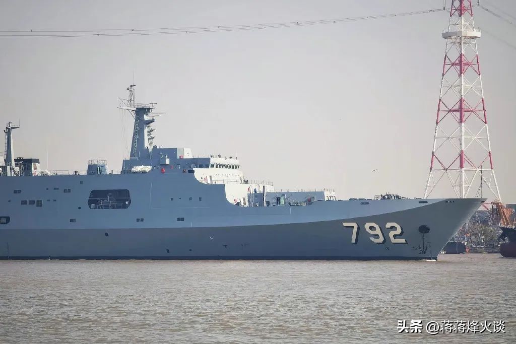 泰国海军071型船坞,我国出口泰国071e型船坞登陆舰