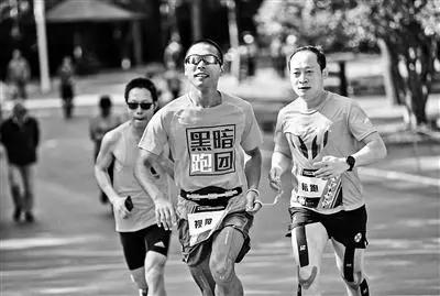 5000米世界纪录12分35秒录像,13岁男子1000米4分40秒