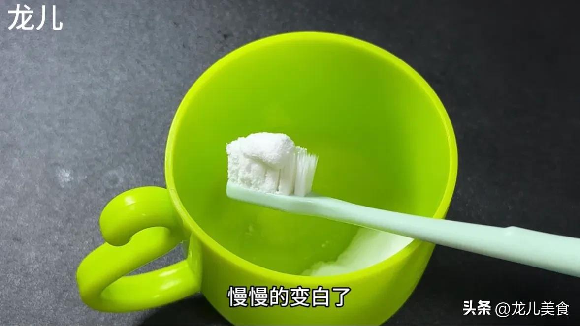 不经常刷牙牙齿黄洗牙管用吗,牙齿发黄用什么洗牙最好