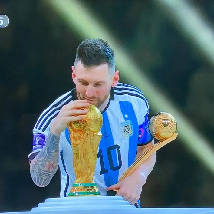 梅西开大风车,梅西来了巴黎带来了什么