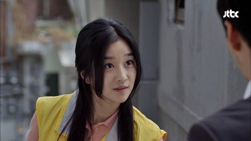 真实故事：她被曝操纵男友、学历造假等诸多争议，复出新剧惹非议