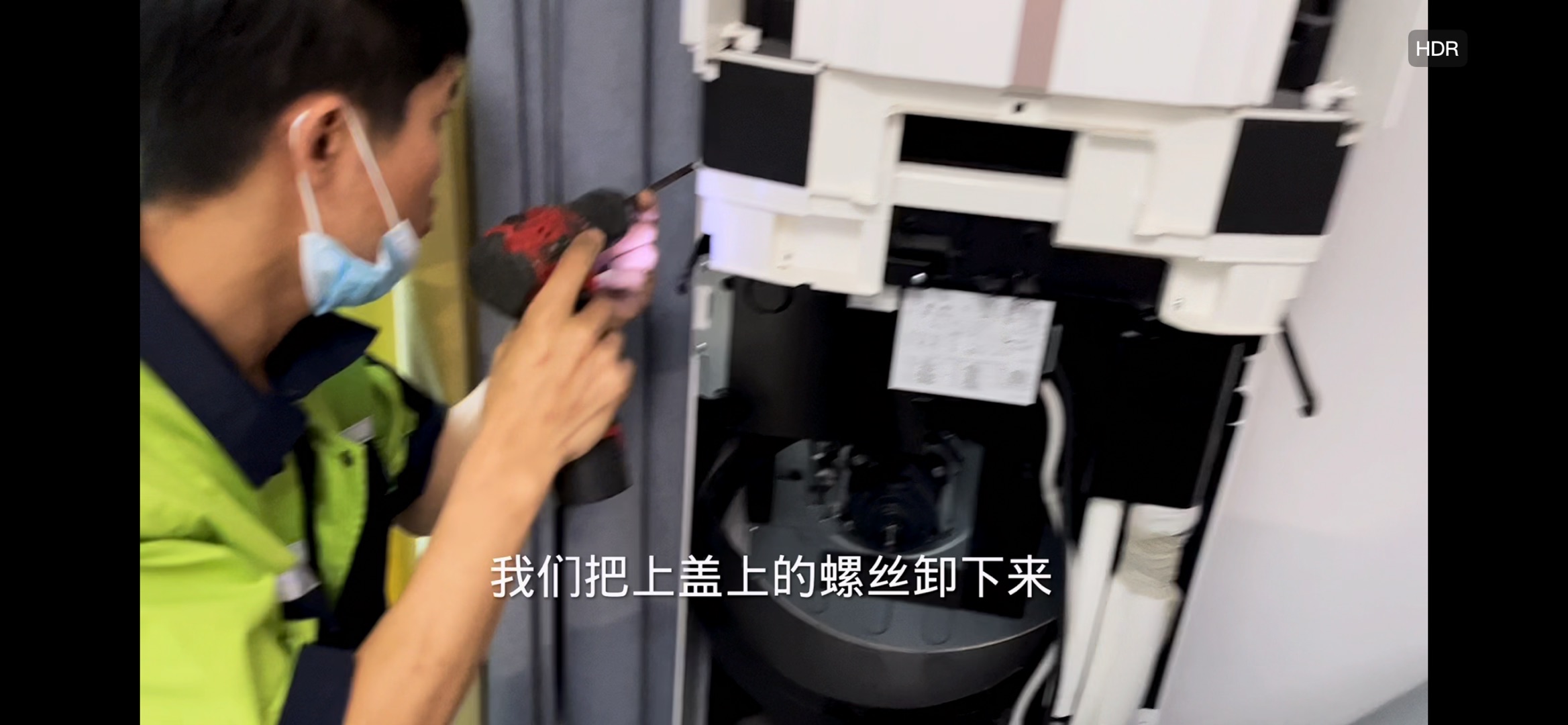 如何正确清洗空调过滤网,美的空调清洗正确方式