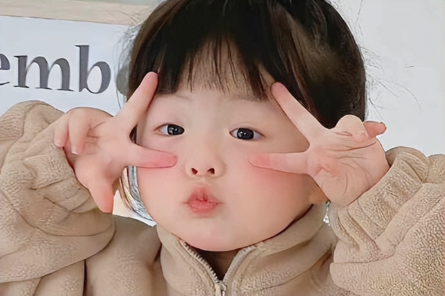 闺蜜文案沙雕搞笑朋友圈,幽默风趣的朋友圈沙雕文案