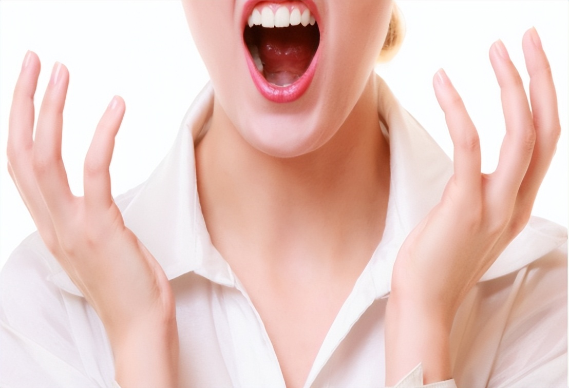 尿液柠檬黄是什么原因引起的,尿液黄泡沫多是什么原因