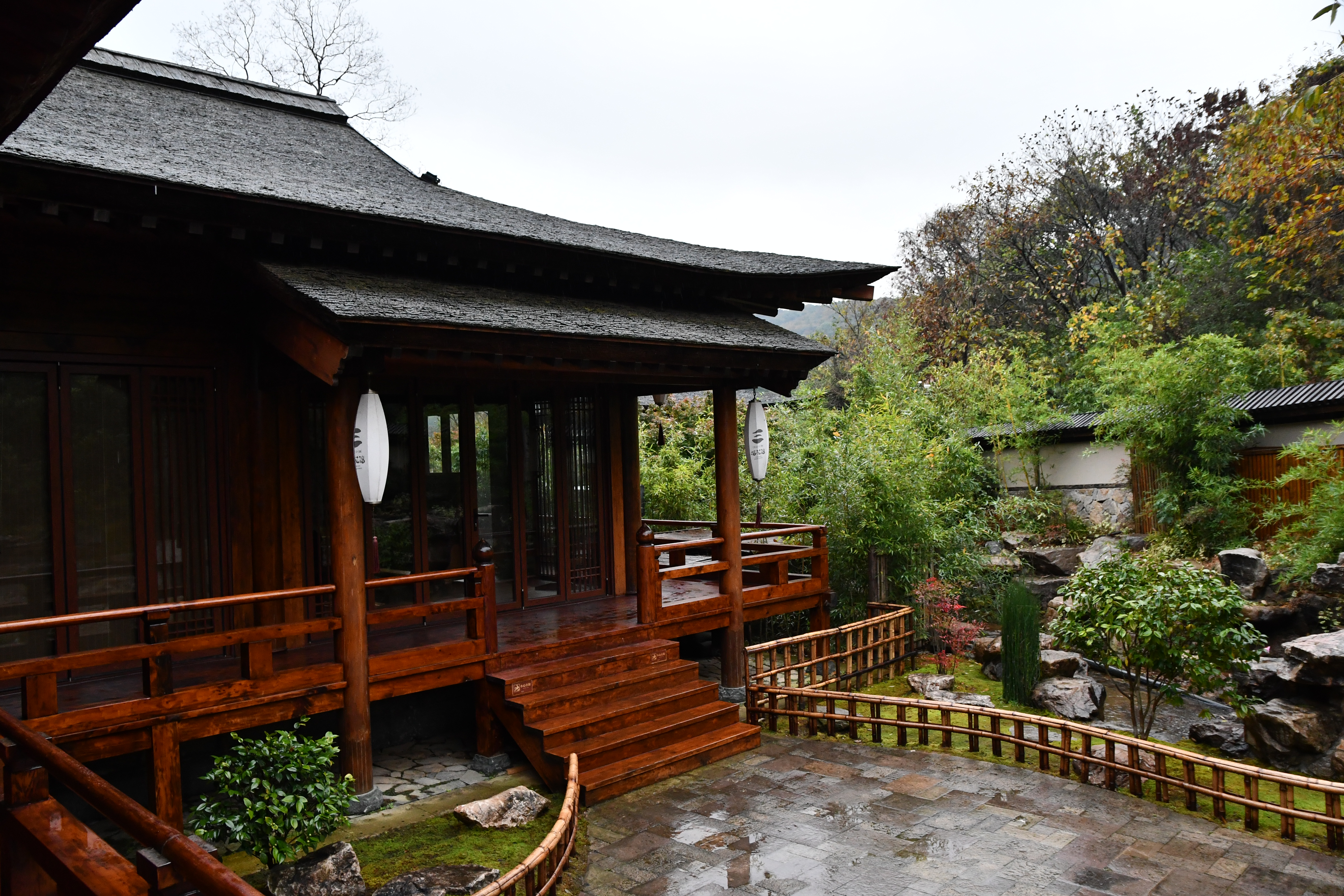 无锡鹿鸣谷拈花湾在哪个方位,无锡拈花湾鹿鸣谷