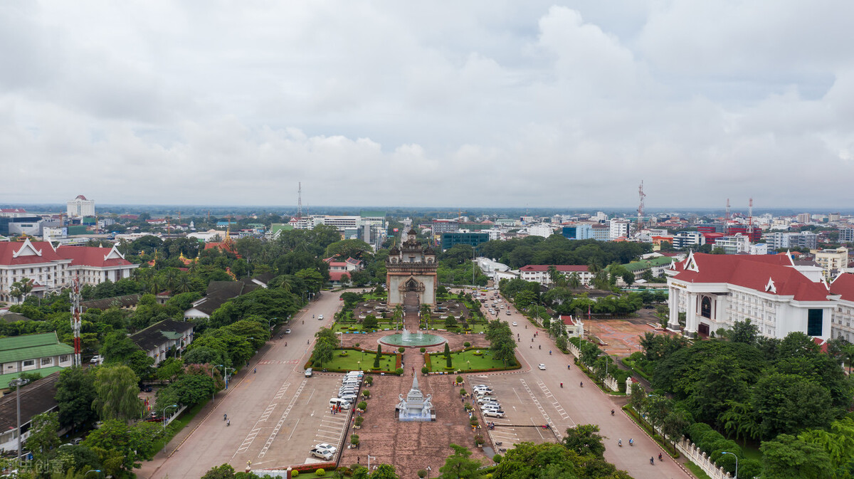 老挝有多少经商的中国人,老挝有10万湖南老乡吗