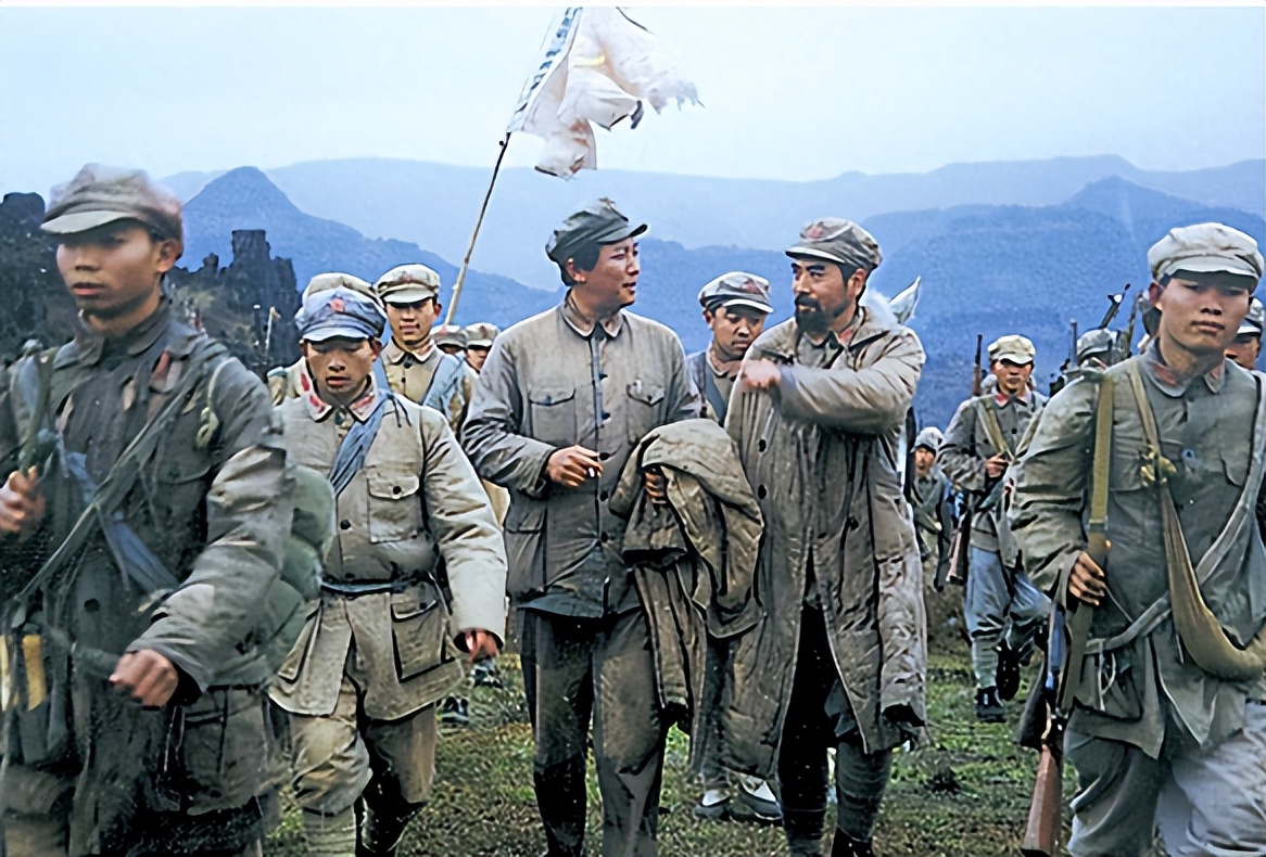 好家伙，气质软绵绵能演周总理？历史大剧《大道薪火》选角真失败