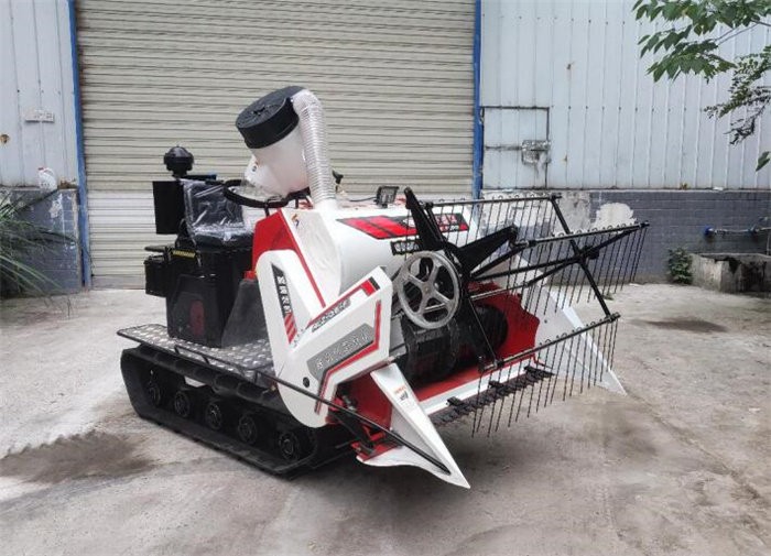 今年履带收割机行情,履带拖拉机2023销量