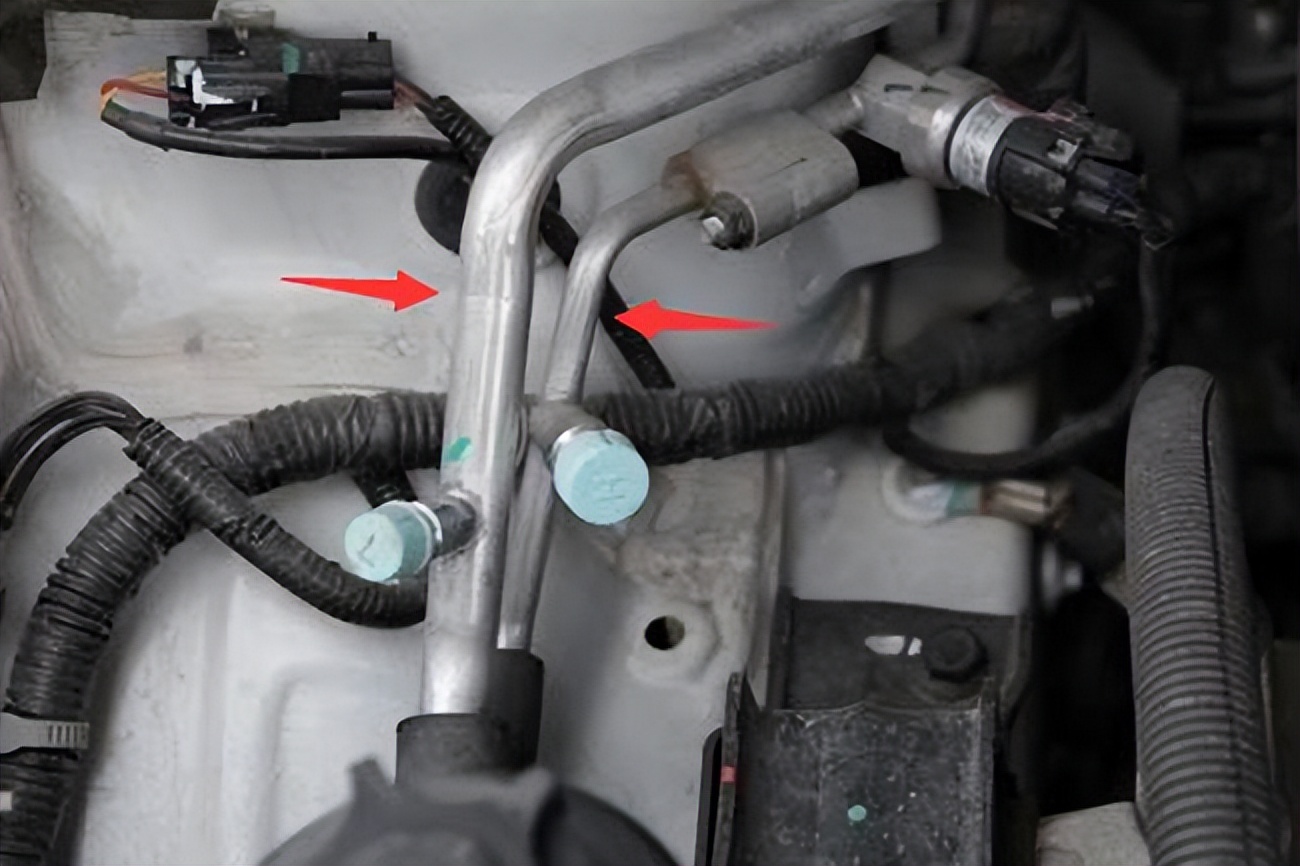 格力变频空调制冷有异味,汽车空调制冷有异味暖风就没有