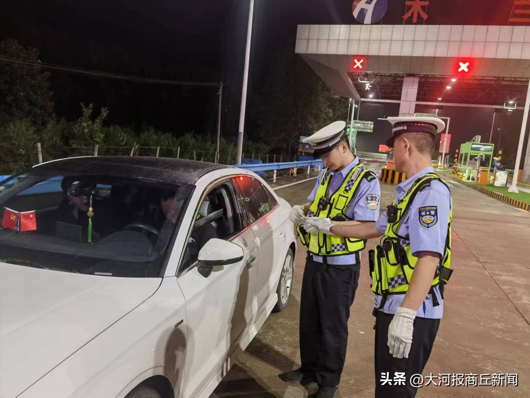 端午出行高速交警,端午节假期全省道路交通安全有序