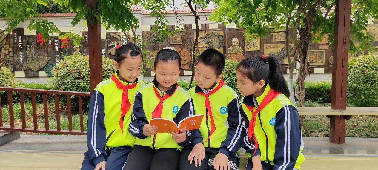 濡傛鐢熸椿璇绘湰瑙ｈ,濡傛鐢熸椿缁忓吀璇佃鐩存挱