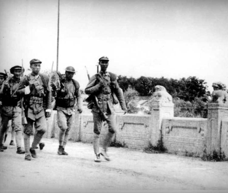 美国记者史沫特,美国记者史沫特莱采访