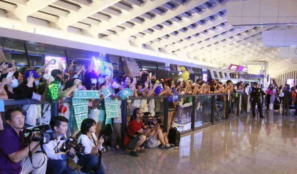 学生追星诈骗套路,学生追星诈骗