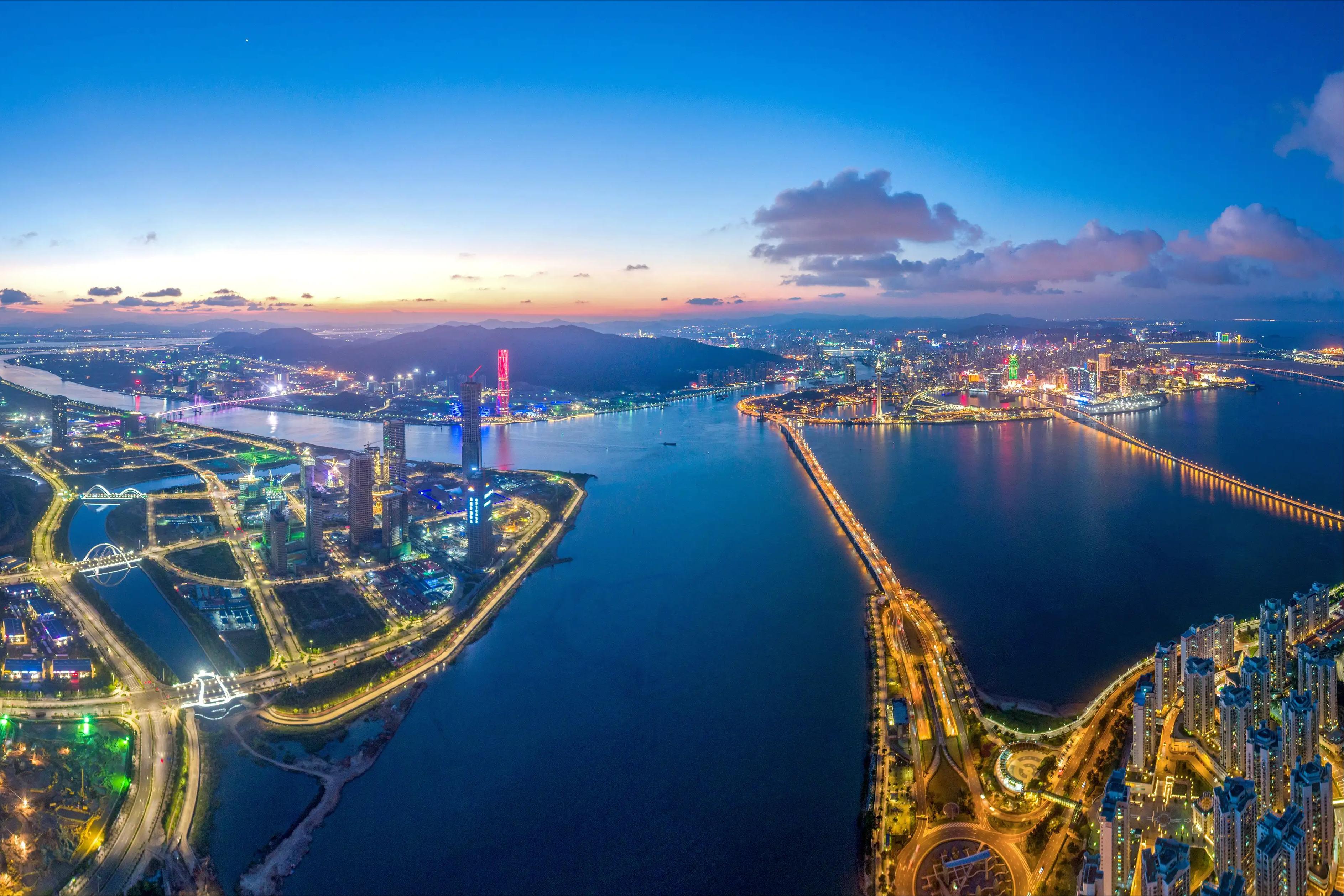 哪个国家的500架客机飞往中国,一夜之间500架飞机