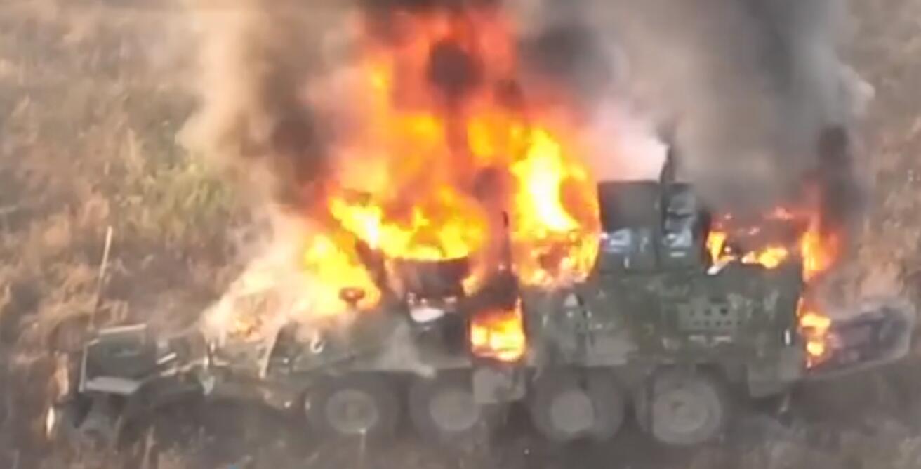 乌军北约部队遭伏击,乌军10个旅围攻顿涅茨克