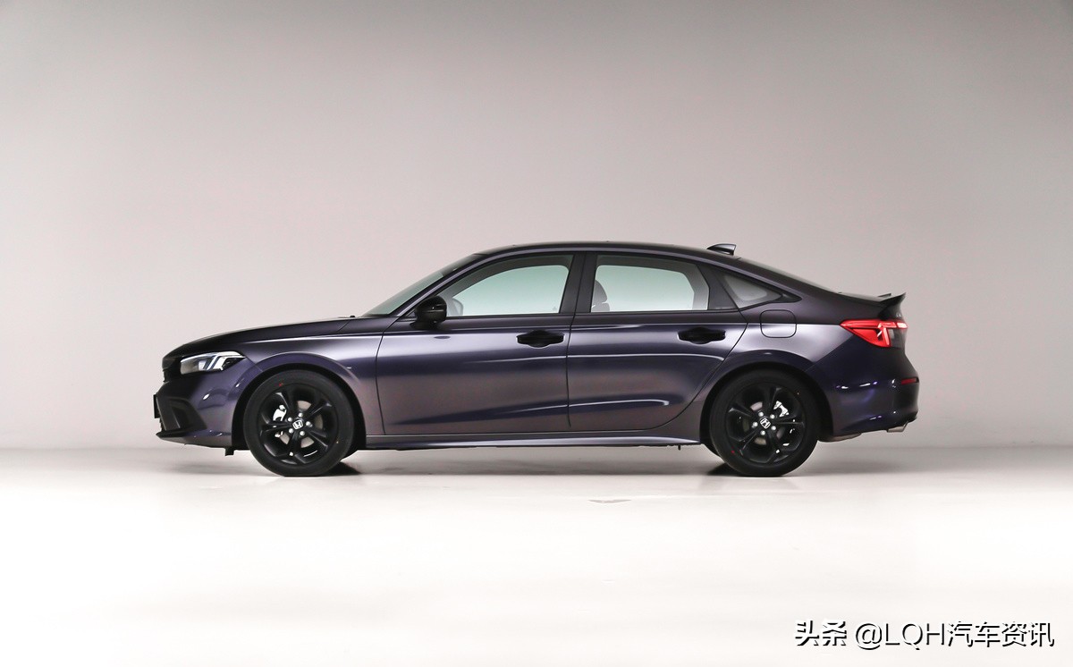 思域要不要加几万入手雅阁,花了17万买的思域