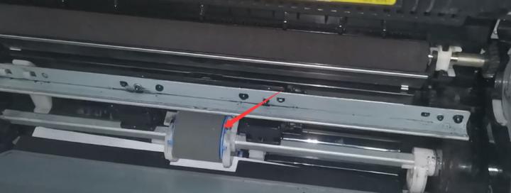 惠普1020打印机卡纸怎么修复,惠普1020打印机一直卡纸怎么回事