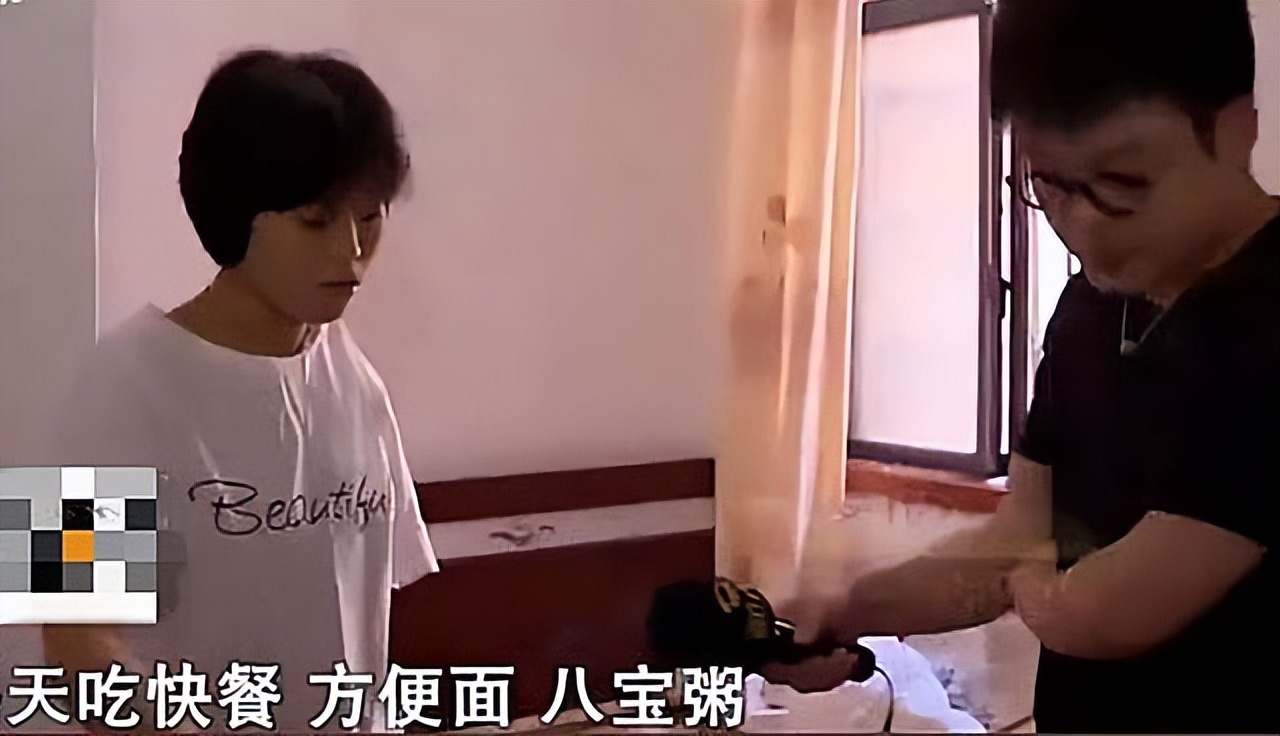 湖南女子患癌老公放弃治疗,女子患癌被丈夫抛弃完整视频