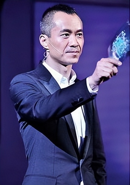 桃色新闻、数典忘祖、作风不良，这6位主持人被央视除名大快人心