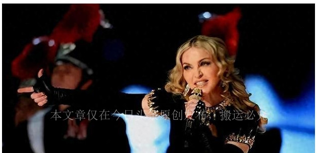 成名后抛弃妻子二婚至今未育,成名之后抛弃妻子女儿