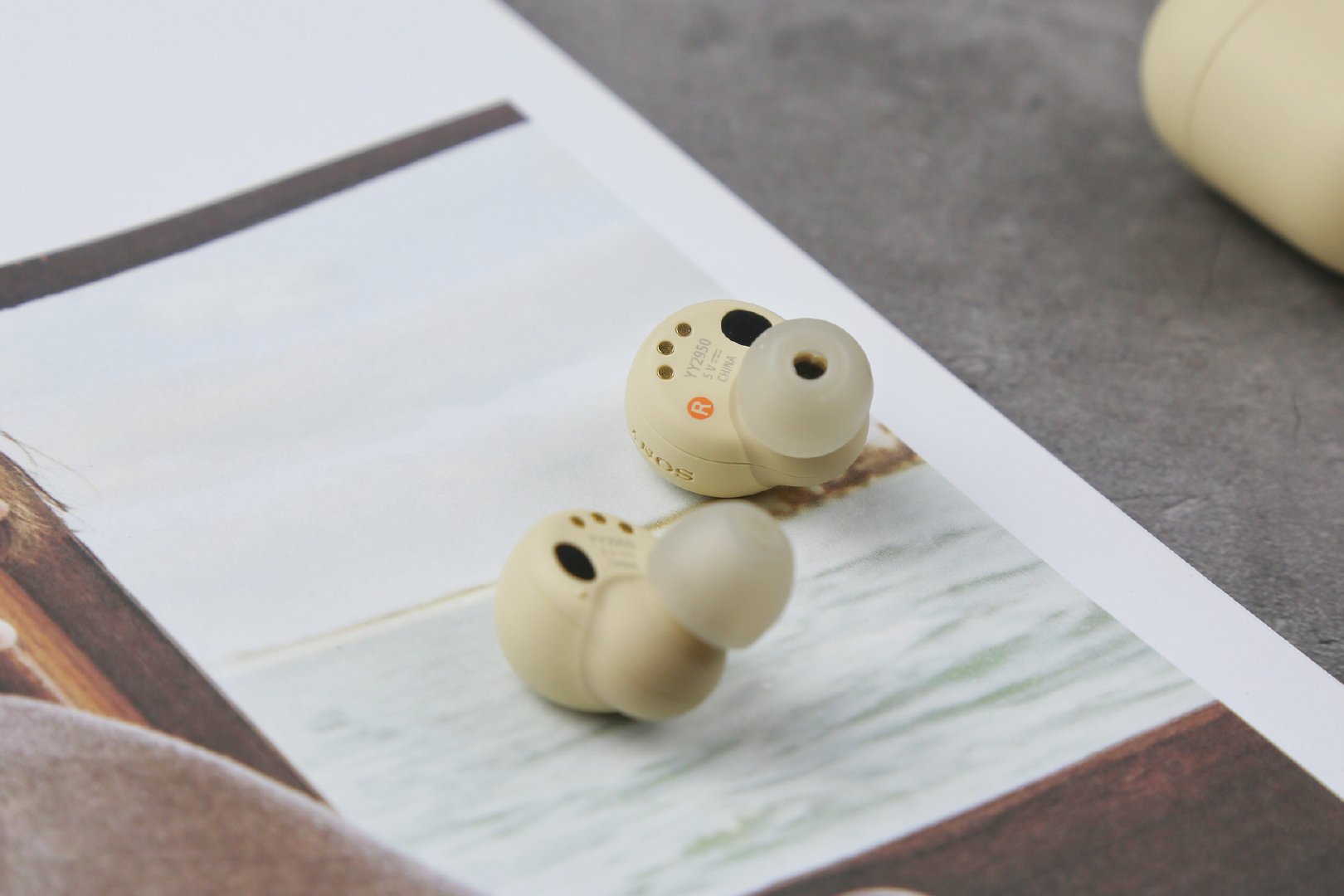 设计感强音质好的耳机,索尼linkbudss对比三星buds2pro