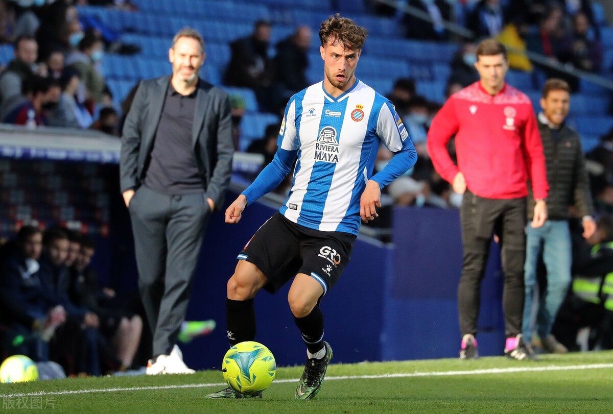 武磊2:2绝杀巴萨全场回放,武磊最不可思议的一球轰动西班牙