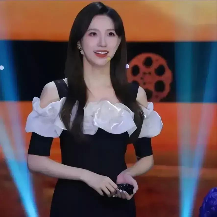 马凡舒卡塔尔现场报道,马凡舒在卡塔尔哪场比赛主持