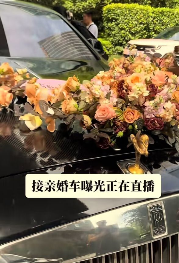 韩安冉买劳斯莱斯的视频,韩安冉婚礼完整过程