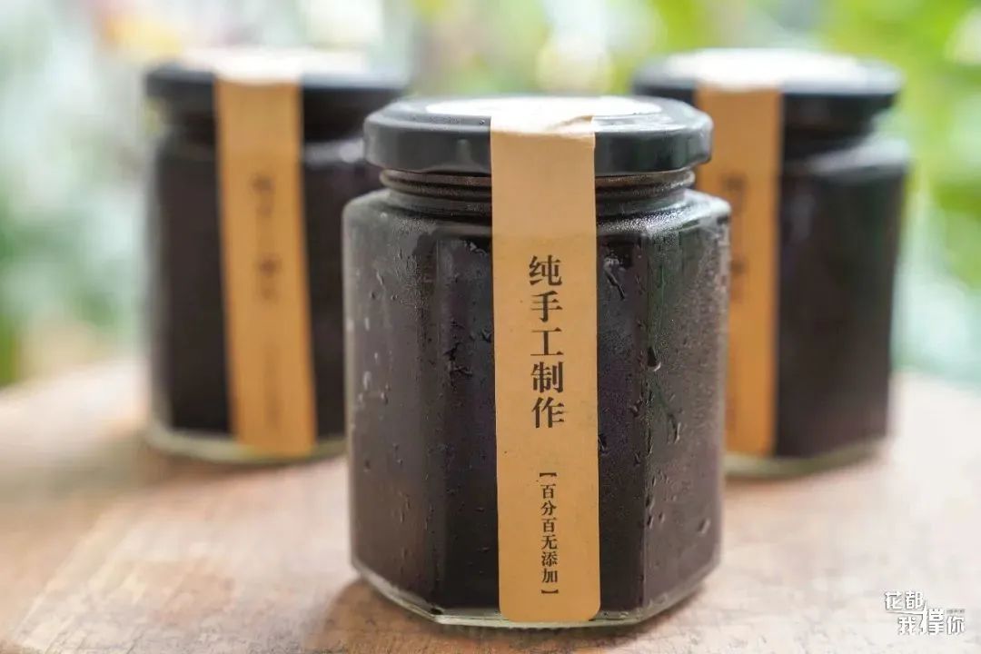 上热下寒龟苓膏,龟苓膏可以治疗脾胃湿热吗