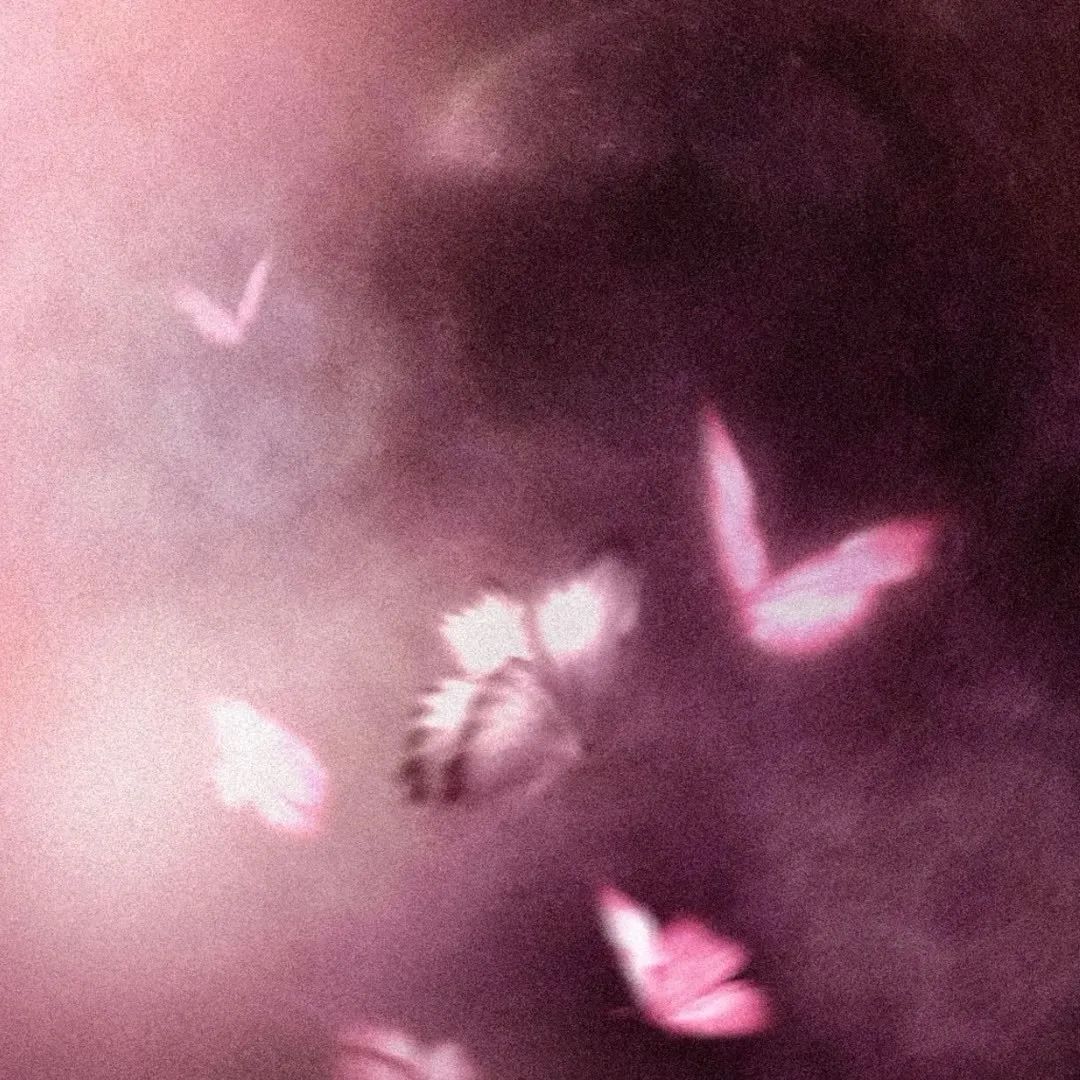 微信朋友圈背景图高级氛围感,朋友圈背景图看置顶