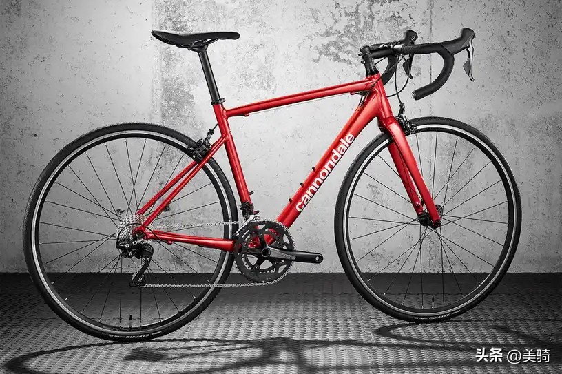 1万至2万左右公认最好圈刹公路车,圈刹公路车好还是碟刹公路车好