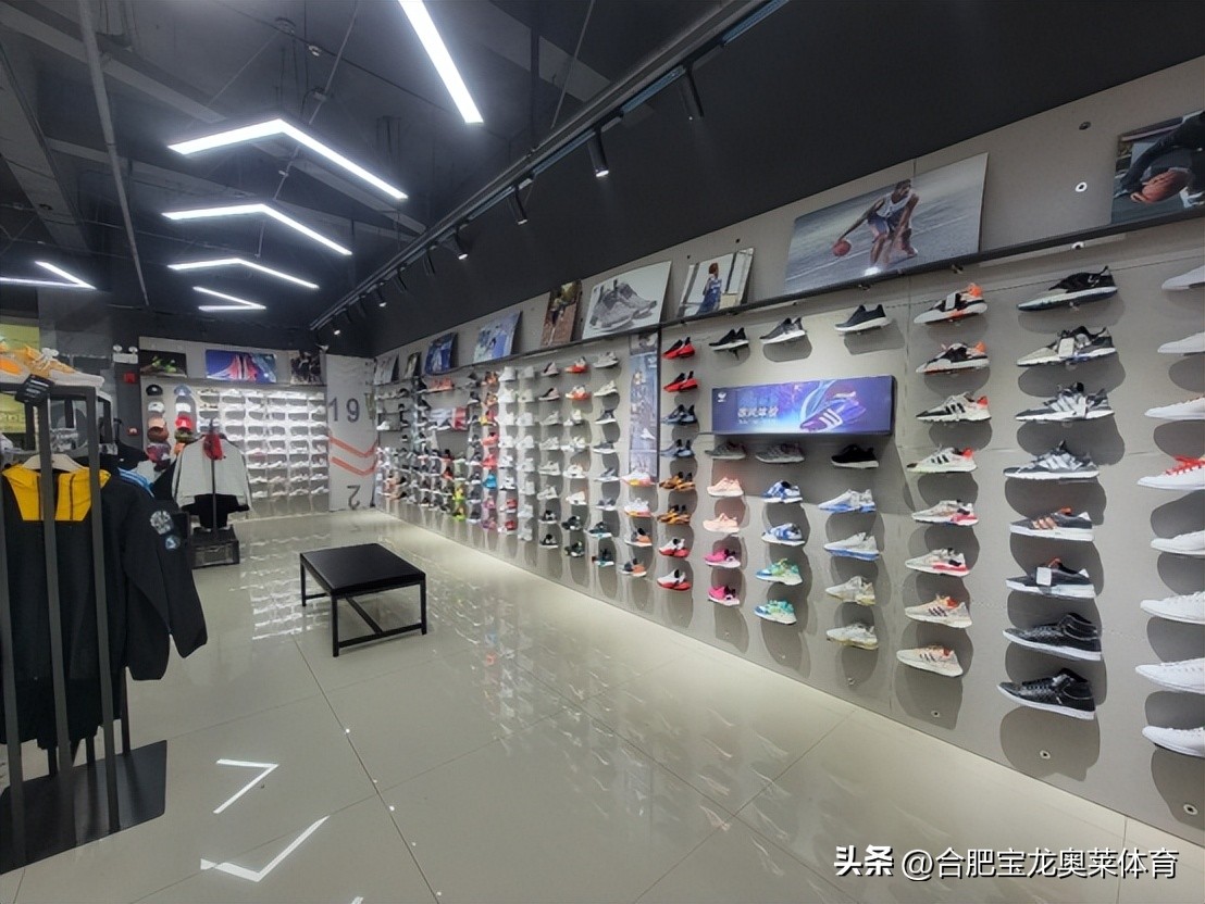 耐克阿迪达斯折扣店加盟：实体店怎么招揽顾客？