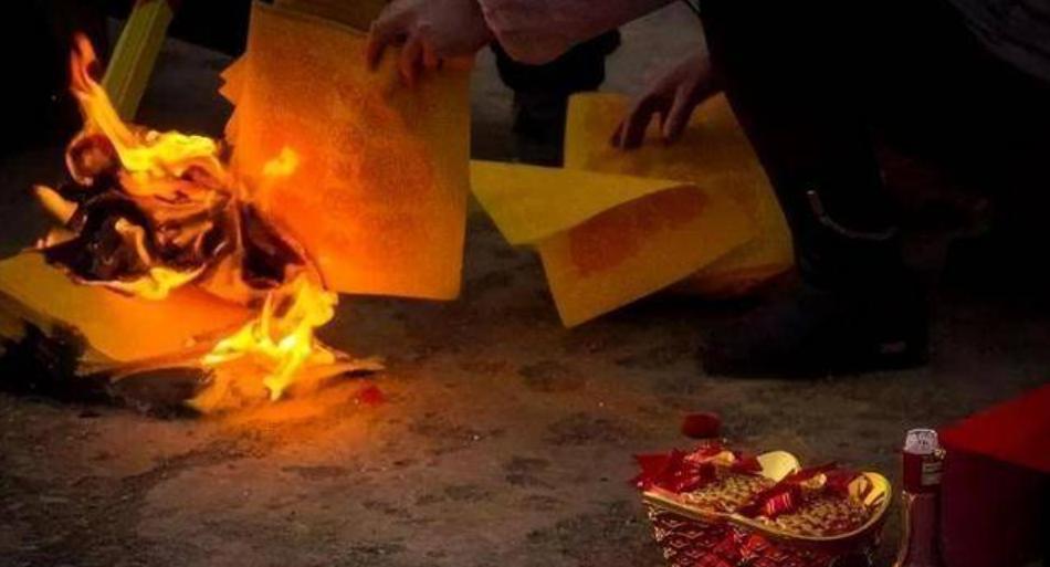 冥币风靡欧美各国,中国冥币是如何火爆国外的