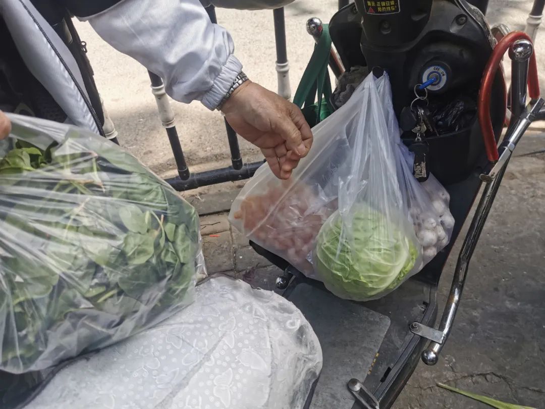 为什么上海卖菜的都是兰陵人,为什么买菜的都是老人